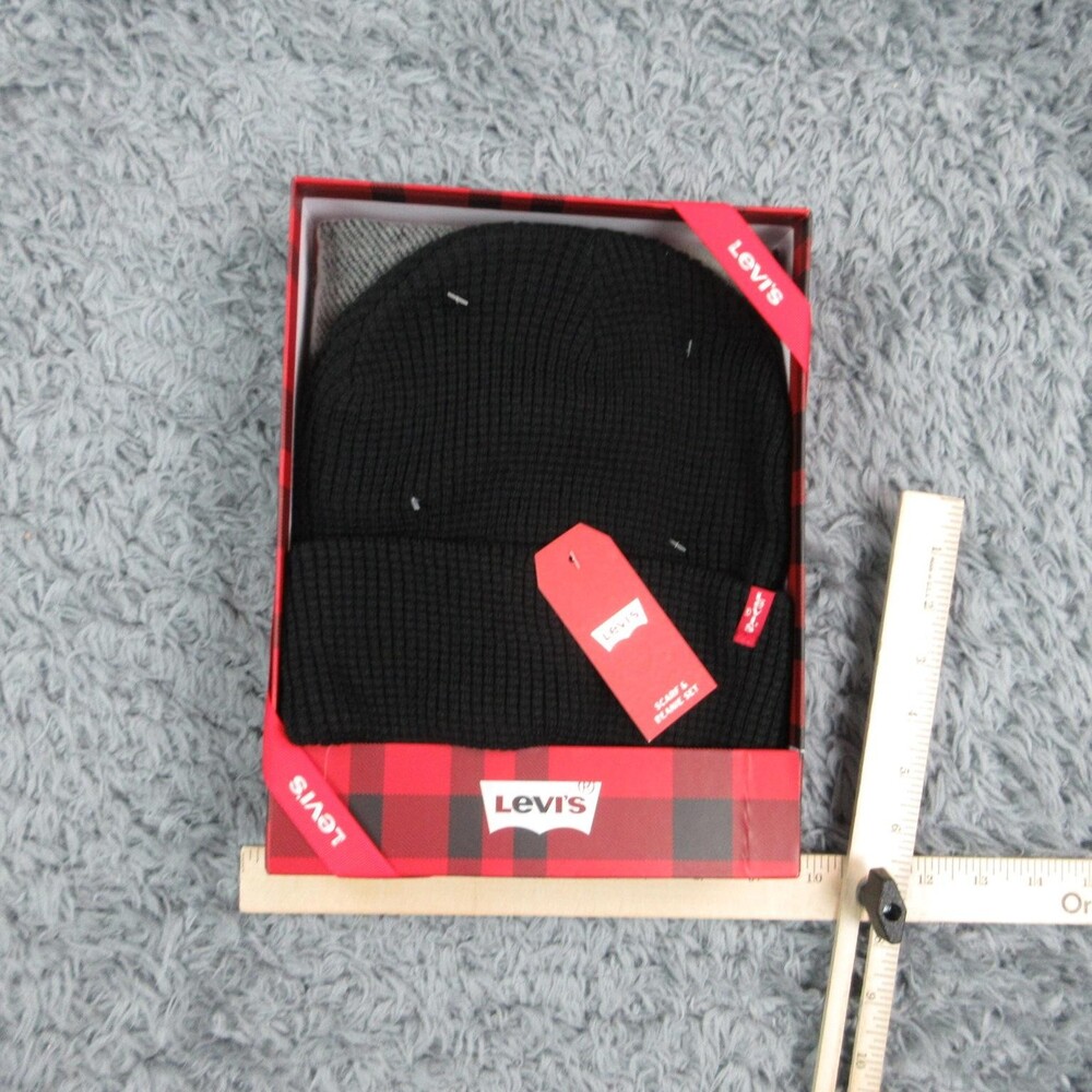 Levi's Hat Beanie Mens One Size Black Plaid Knit Scarf & Beanie Set NWT
